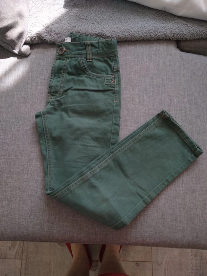 Tee-shirt, pantalon, pull - photo numéro 6