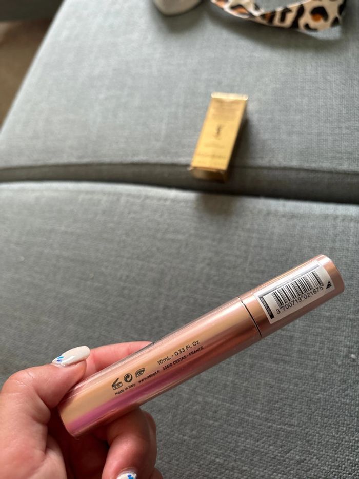 Mascara noir effet faux cil Adopt’ - photo numéro 4