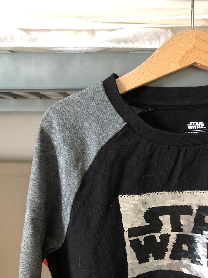 Teeshirt Star Wars 8ans 🚗 - photo numéro 2