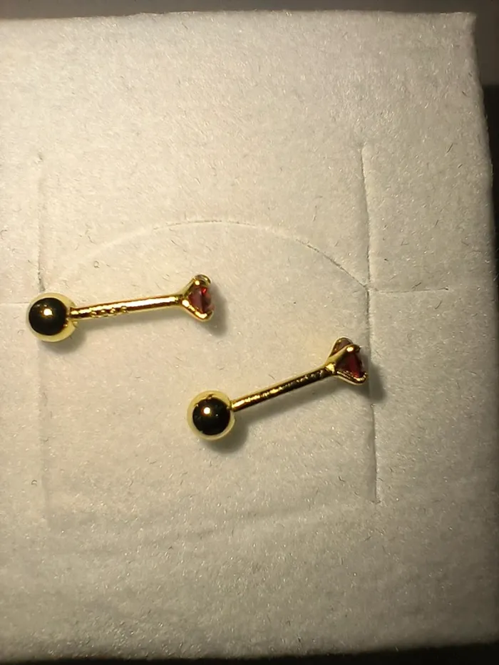 Boucles d'oreilles (puces) rouge et doré - photo numéro 4