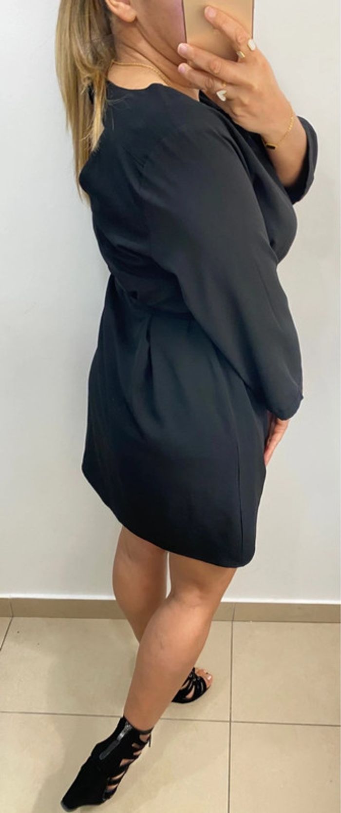 Jolie Robe Droite Noire Dos Ouvert Taille L - photo numéro 9