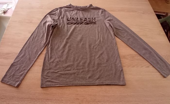 Lot 5 t-shirts garçon 16 ans - Très bon état - photo numéro 2
