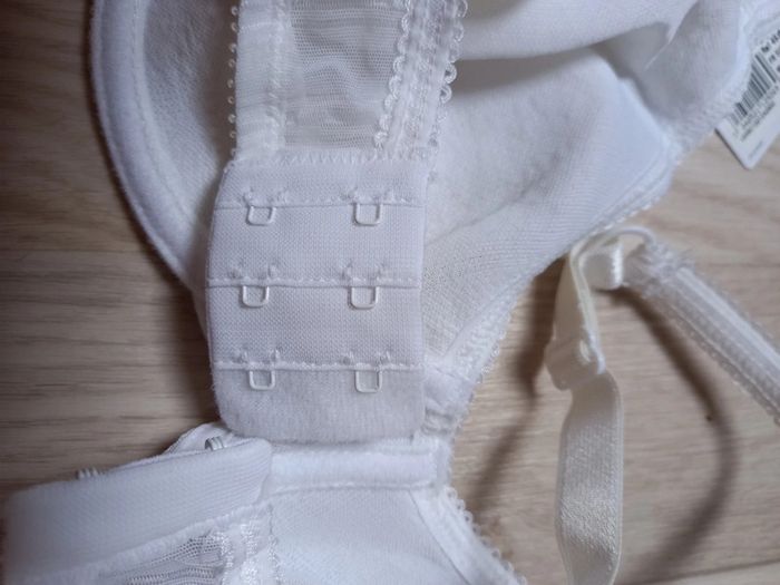 Soutien gorge Dim neuf - photo numéro 5