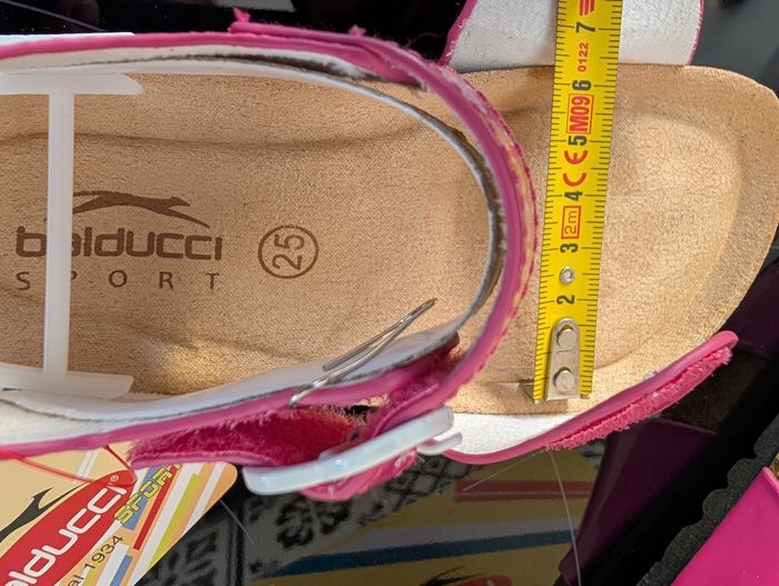 Sandales d'été fille. Taille 23. Neuf. Balducci - photo numéro 7