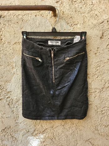 Jupe moulante noir courte avec zip