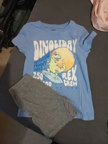 Pyjama short taille 6 ans