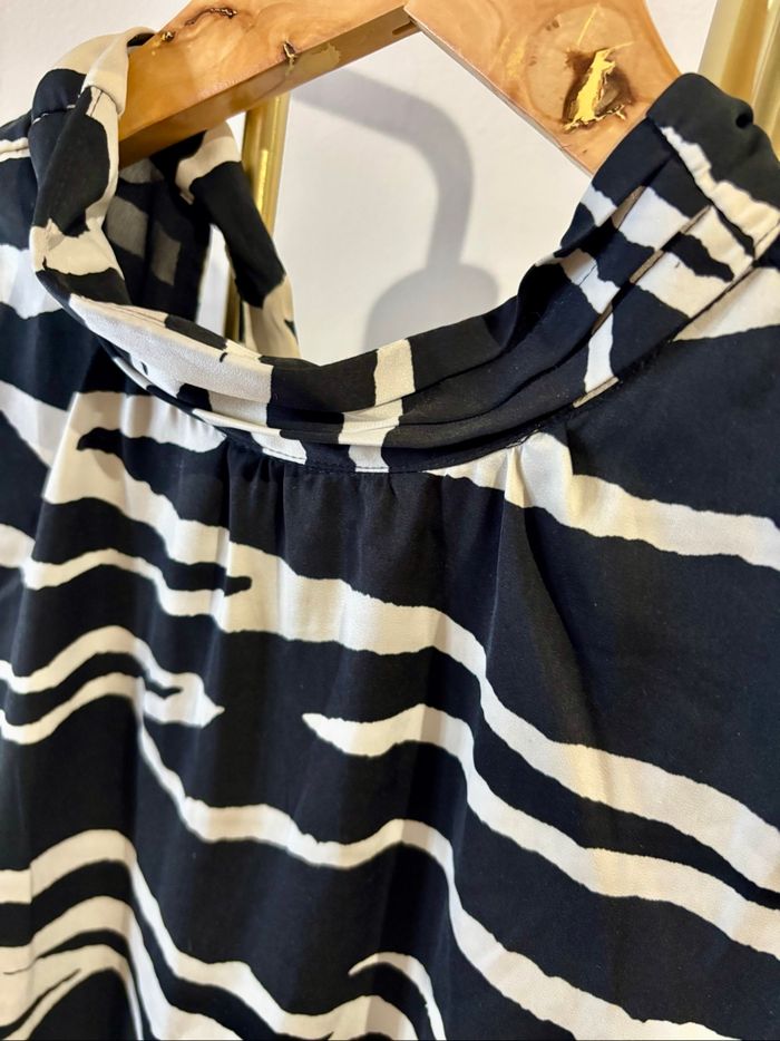 Robe mi-longue taille S - photo numéro 7