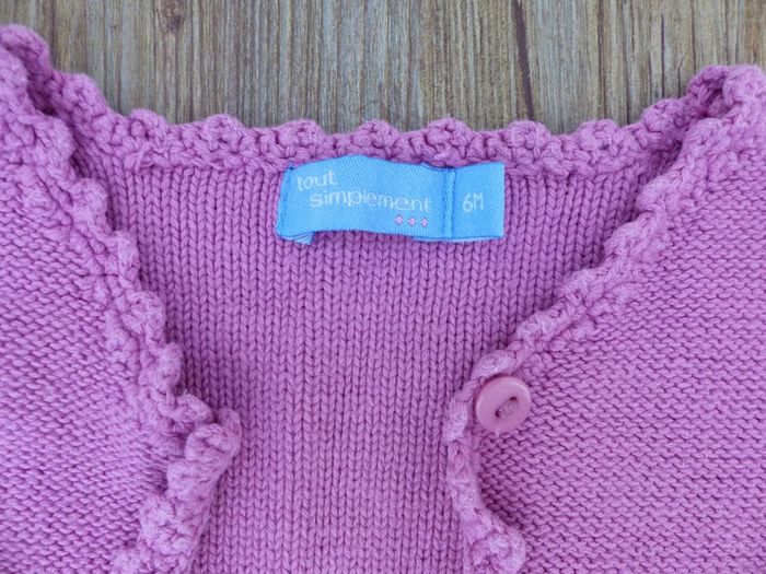 lot layette gilets 12 mois - photo numéro 7