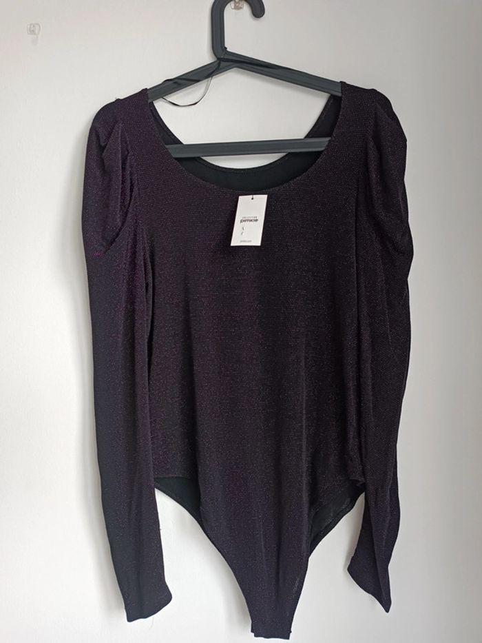 Body noir brillants violet foncés Taille M Pimkie Neuf avec étiquette - photo numéro 3
