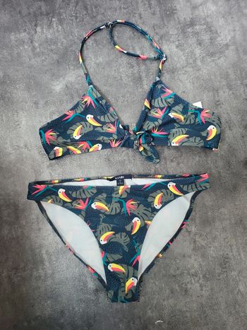 Maillot de bain 2 pièces fille XS kiabi peu porté