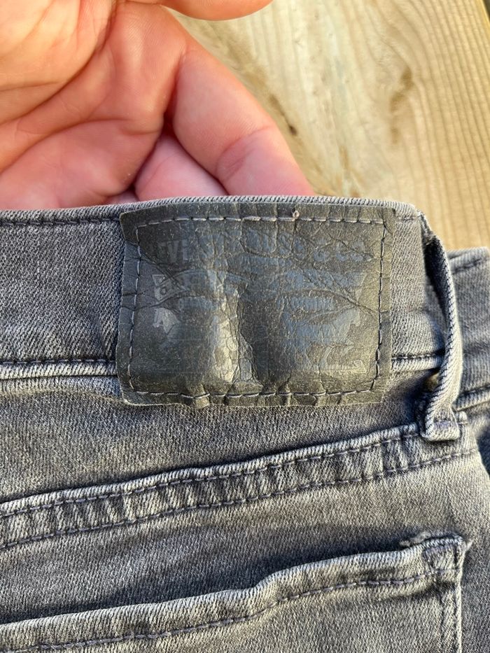 Jean Levi’s - taille W30 L30 - photo numéro 5