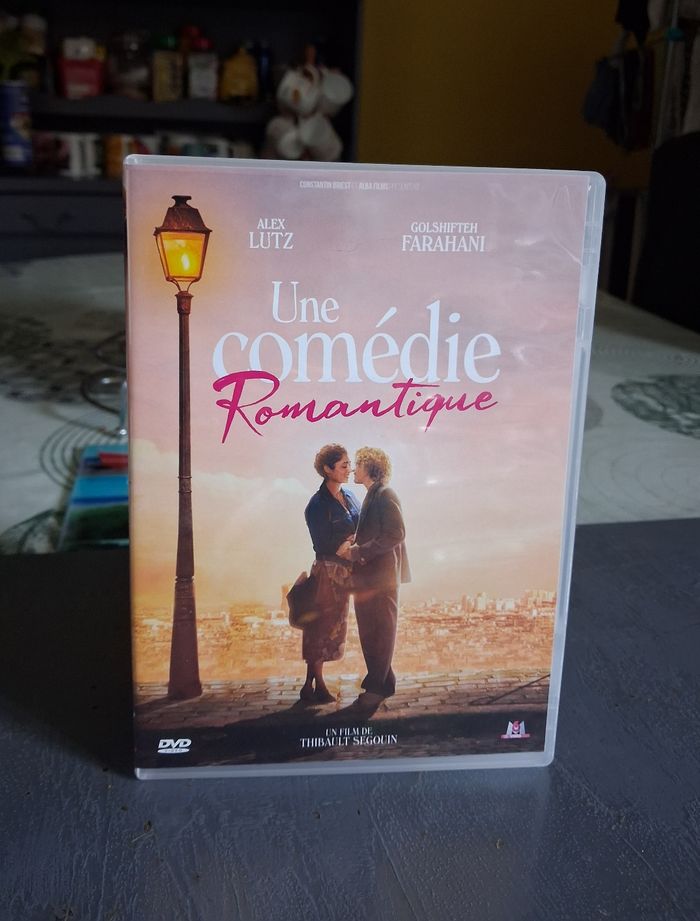 DVD | " Une Comédie Romantique " avec Alex Lutz 🌸🌾