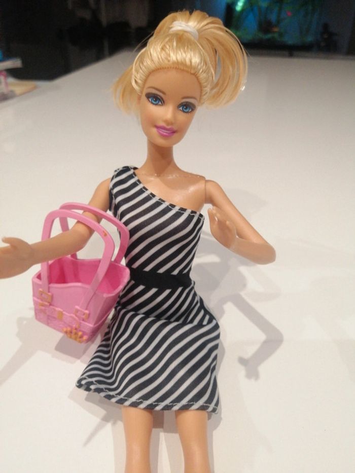 Barbie Mattel 2013 - photo numéro 2