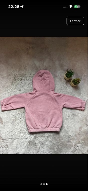 Gilet bébé rose 0-3 mois avec capuche – ultra doux, parfait état 💗