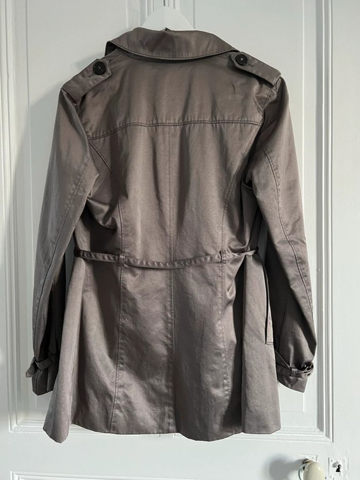 Trench-coat taupe Caroll T38 - photo numéro 4