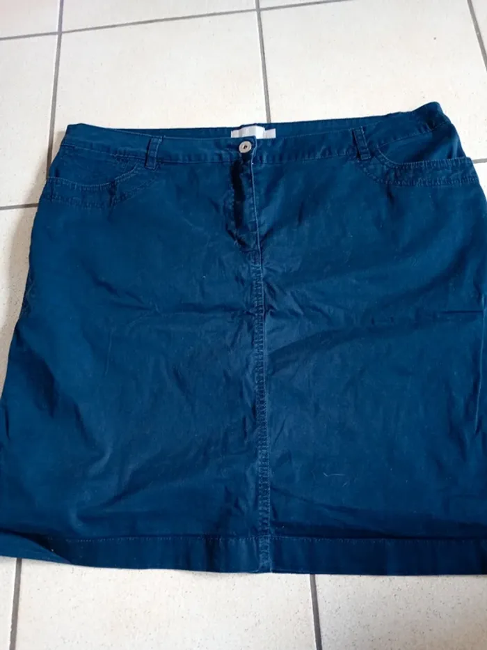 Jupe taille 48