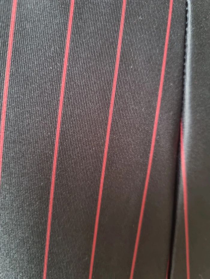 Ensemble de sport noir rouge et blanc - photo numéro 4