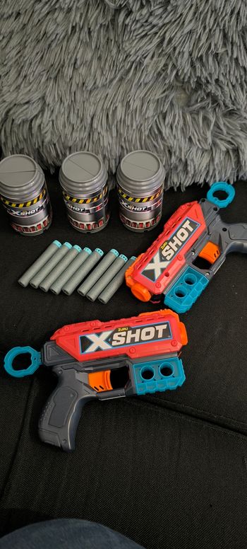 Pistolet projection en mousse 