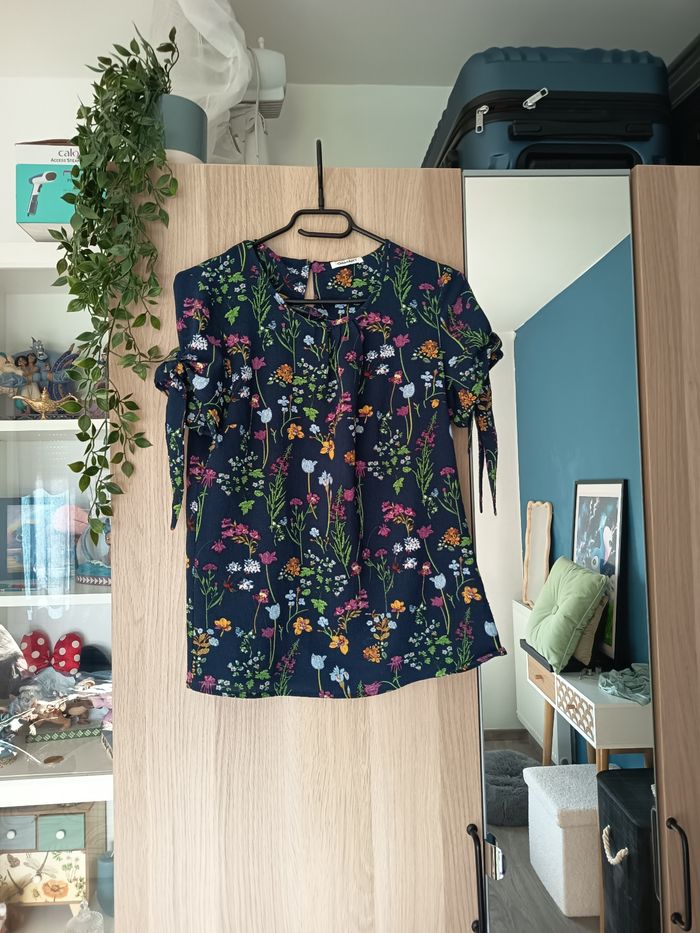 Blouse bleu marine fleuri Damart - Taille S 36