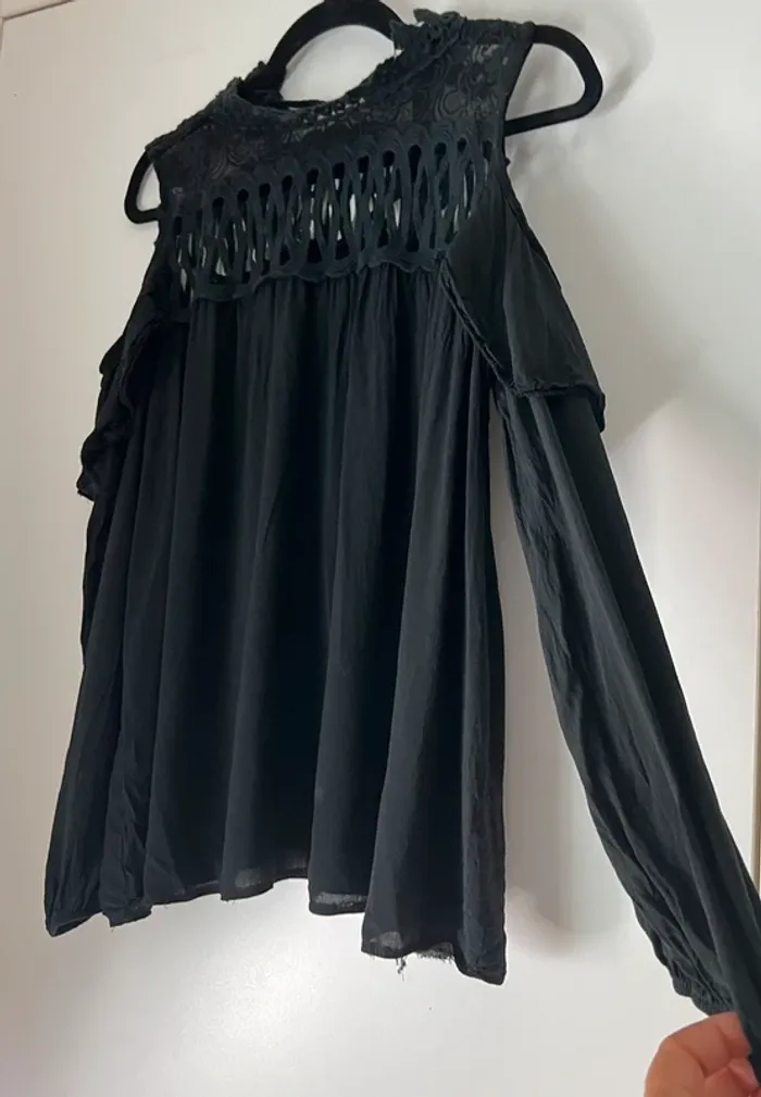 Blouse Noire Épaules Dénudées - photo numéro 4