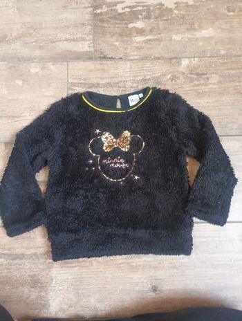 Pull chaud Fille 6 ans Minnie mouse Disney