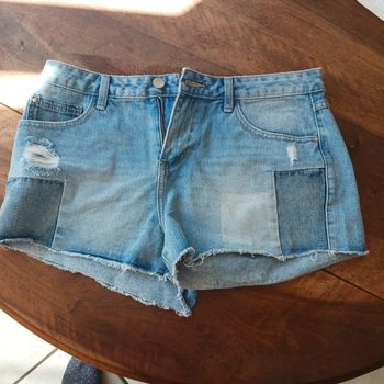 Short en jean taille 42/xl cachecache