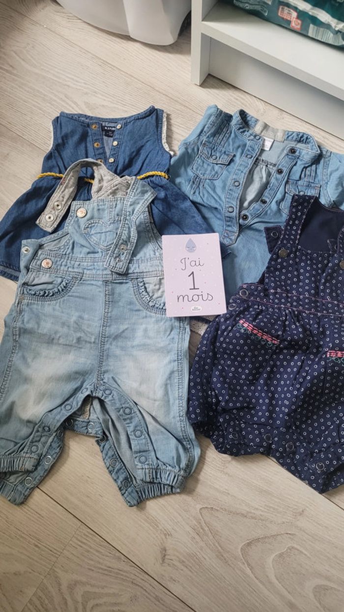 Lot robes en jeans + salopette
