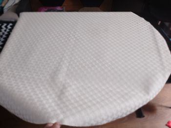 Protège table ronde bulgomme 
135cm