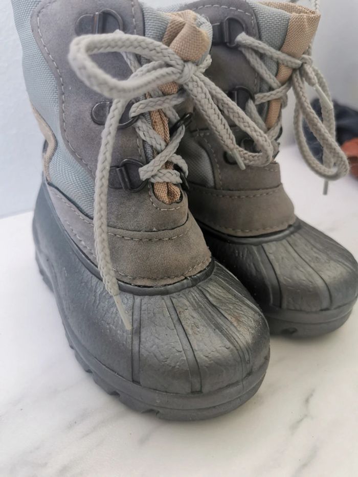🔥Bottes après ski neige enfant mixte taille 21/22 - photo numéro 7