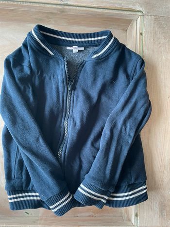 Gilet zippe 5 ans U essentiel