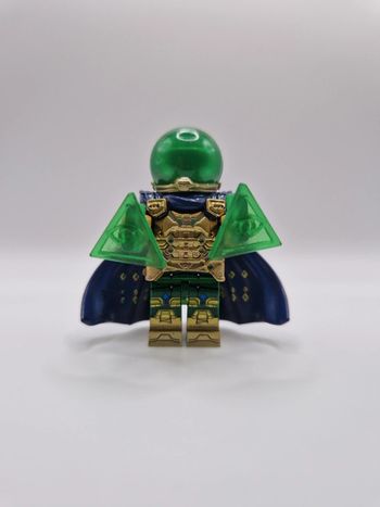 Figurine type lego Mysterio Spiderman Marvel