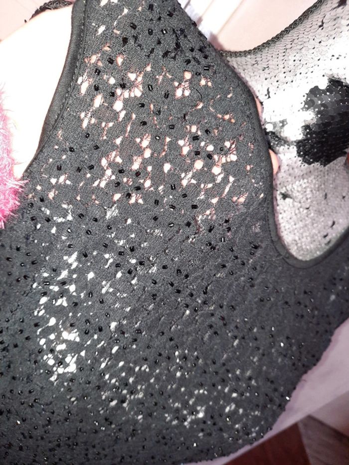 Robe avec brillante - photo numéro 3