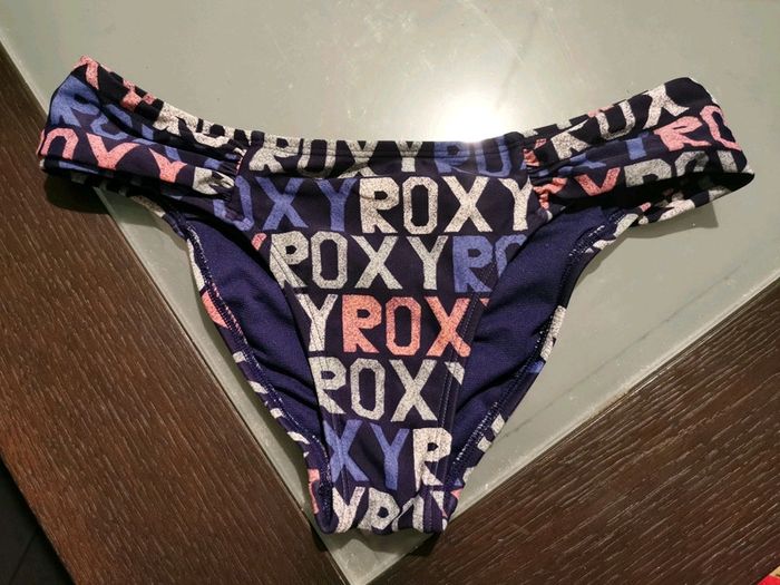 Maillot de bain 2 pièces Roxy taille XS très bon état - photo numéro 2