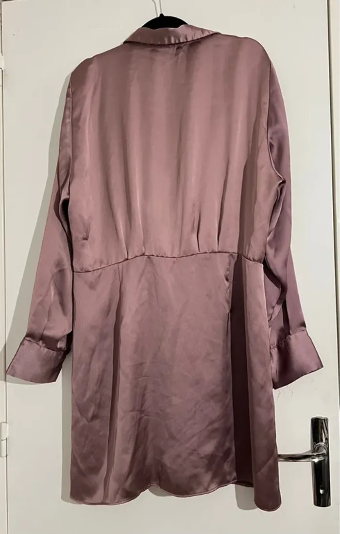 Robe satinée Zara - photo numéro 4