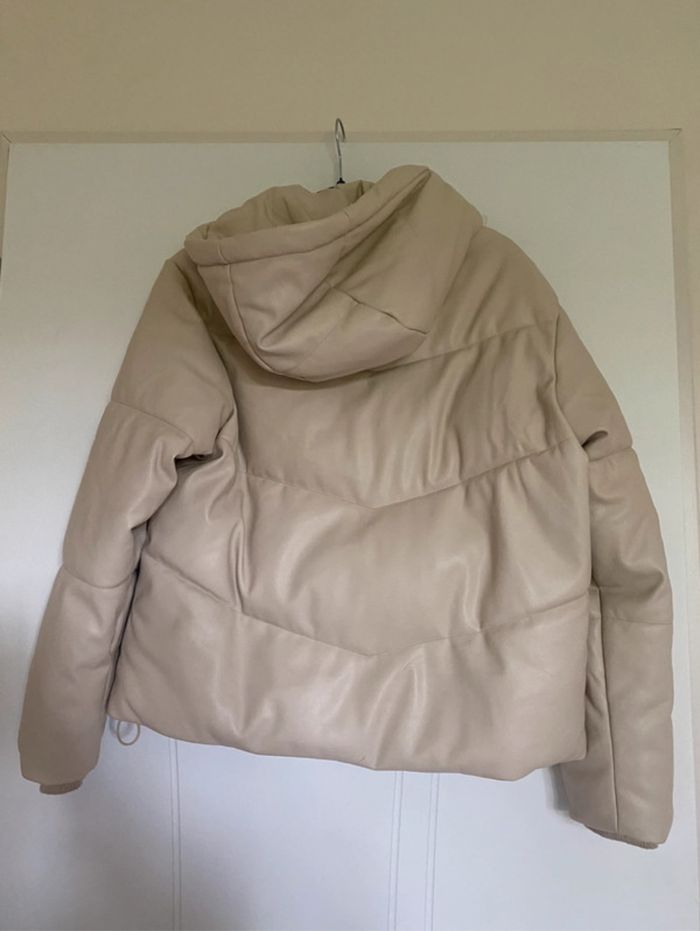 Manteau en cuir - photo numéro 2