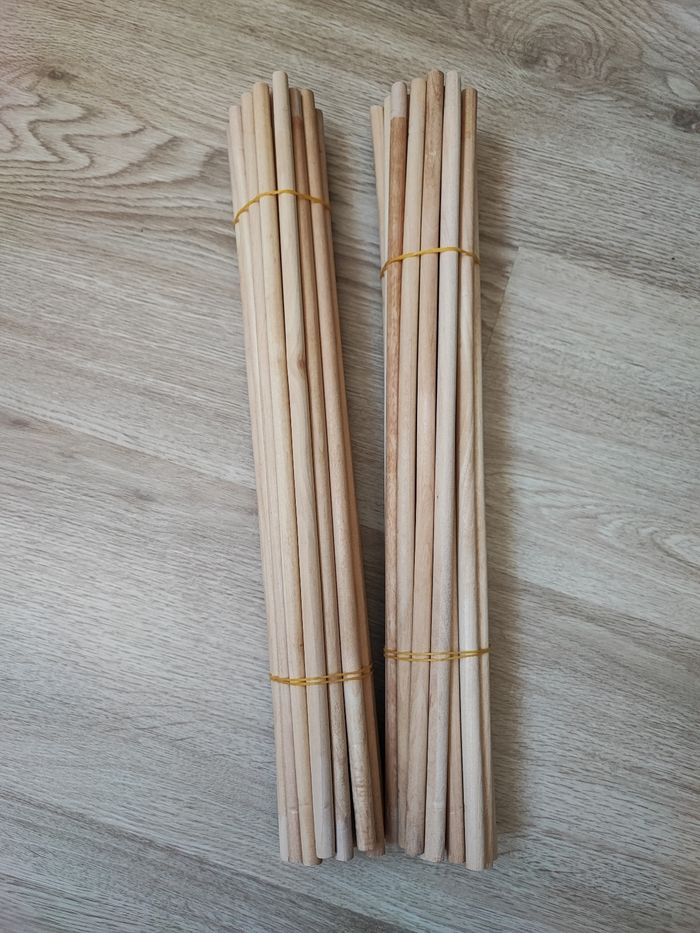 Lot de 50 bâtons en bois