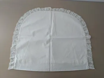 Linge de lit ancien taie d'oreiller en demi lune pour berceau