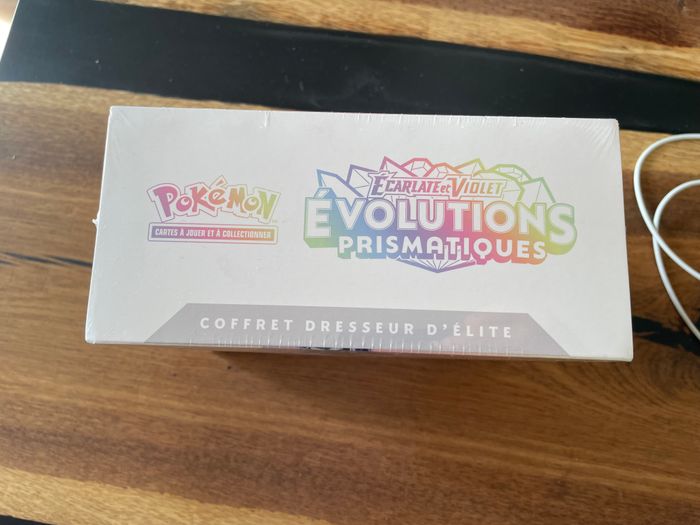 Pokémon - Coffret Dresseur d'Élite (ETB) EV08.5 Évolutions Prismatiques FR 8.5 - photo numéro 5