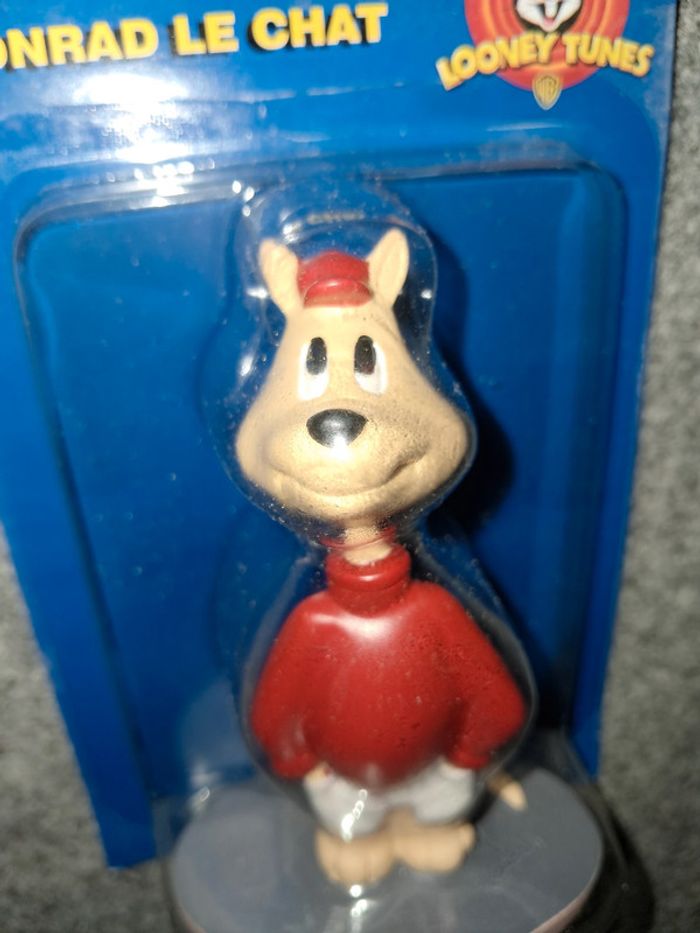 Figurine Lonney Tunes Conrad le chat