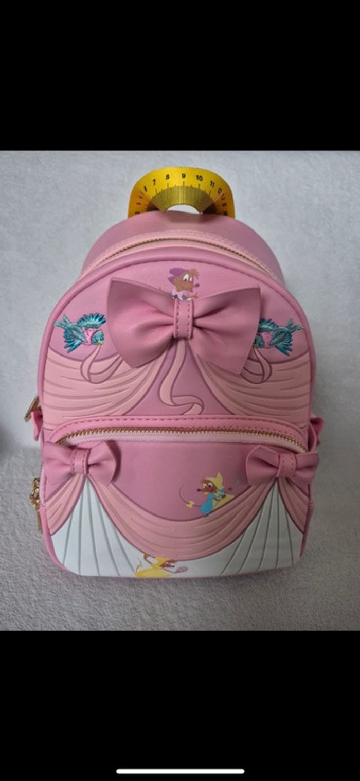 Loungefly 70 ans Cendrillon Robe Rose