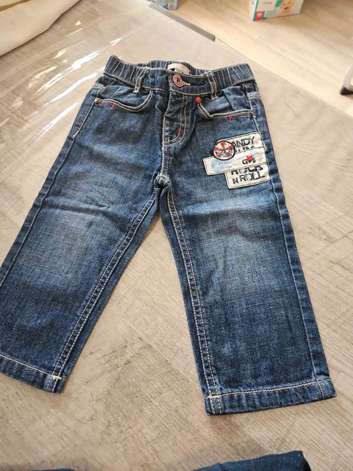 Lot de 2 jeans 18 mois - photo numéro 2