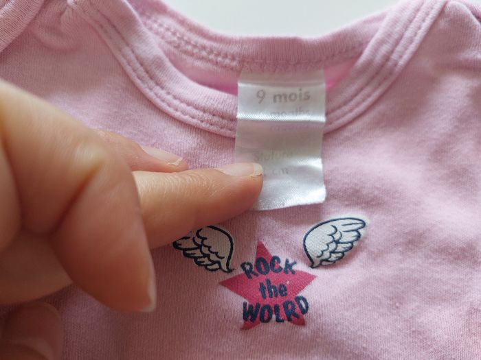 Lot 4 bodies 9 mois - photo numéro 9