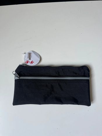 Trousse noire neuve