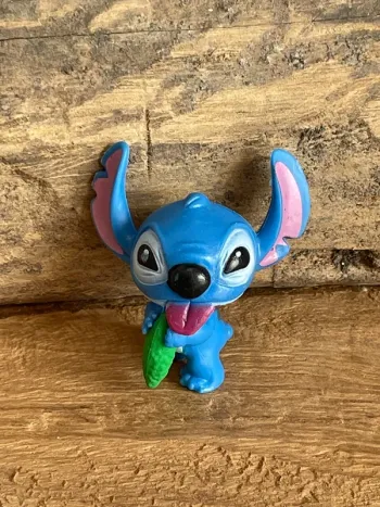 Figurine stitch