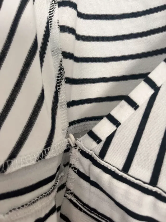 Robe cache coeur Jenniyer blanche et noire - photo numéro 10