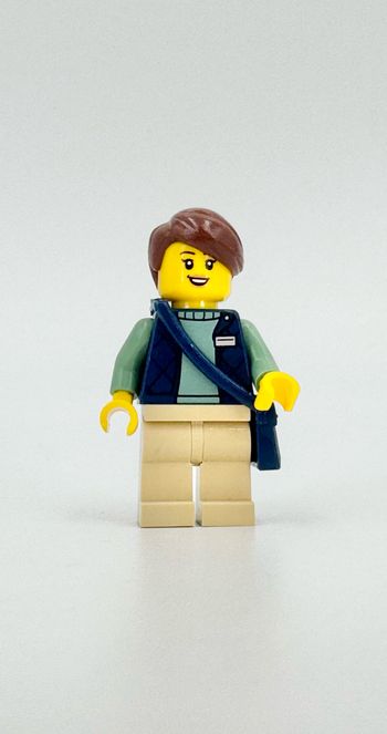 Lego Ideas Le Jardin Botanique : Femme Manager du Jardin - NEUF