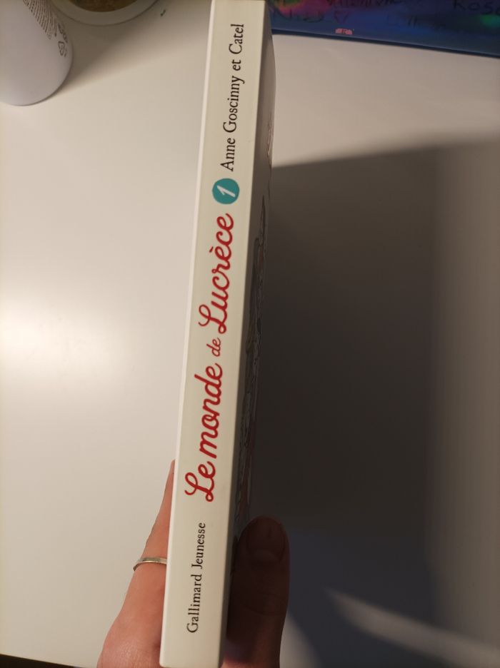 Tome 1 le monde de Lucrèce - photo numéro 3