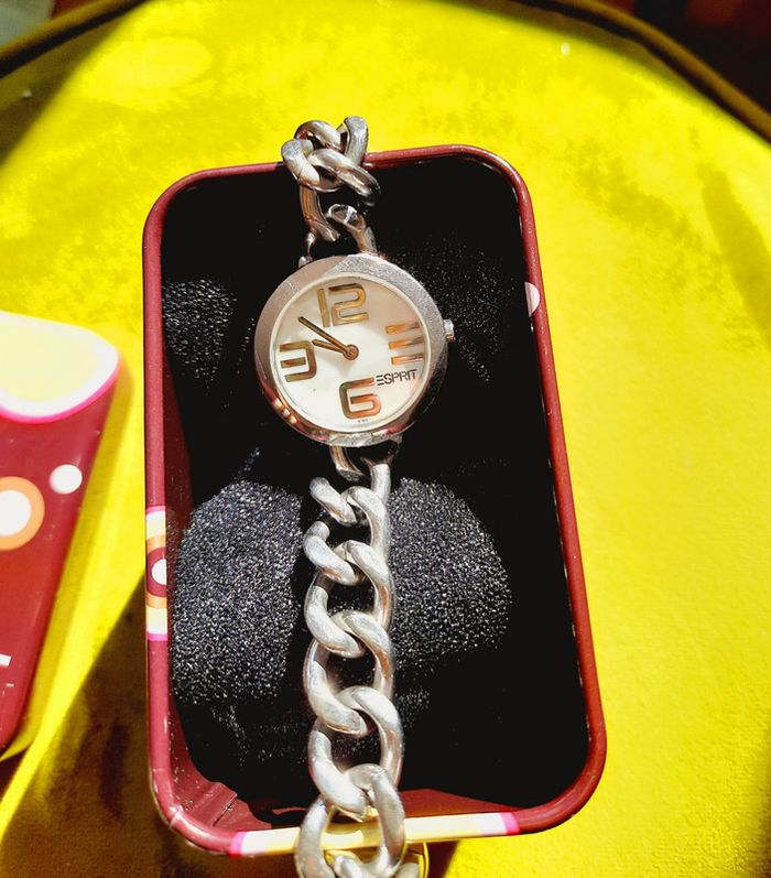 Montre Esprit chaîne acier