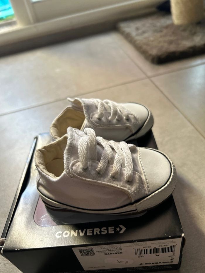 Converse bébé 19 - photo numéro 4