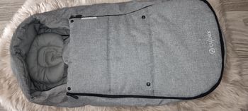 Chancelière ou nid d'ange cybex